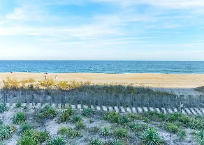 Direct Ocean Front 2 Bedroom In Oceanwalk With Amazing Ocean Views! Ocean City