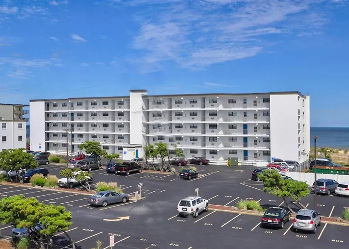 Direct Ocean Front 2 Bedroom In Oceanwalk With Amazing Ocean Views! *
